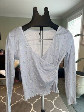 Soft blue Floral Wrap Long-Sleeve Top